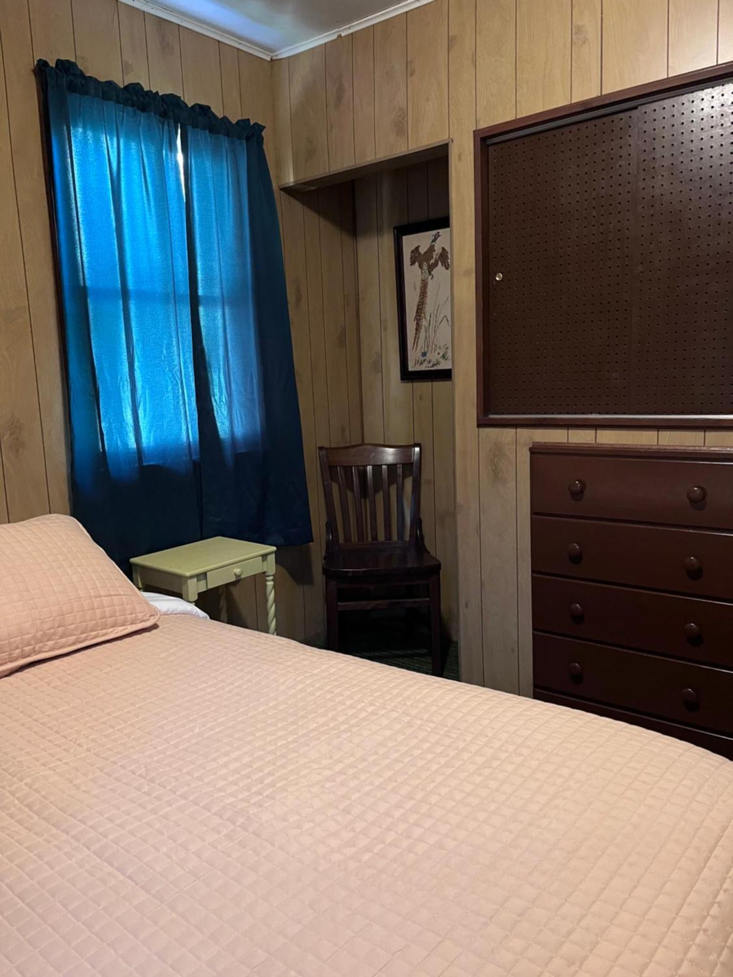 Musky Joe'S Twin Pines Resort New Post Екстериор снимка