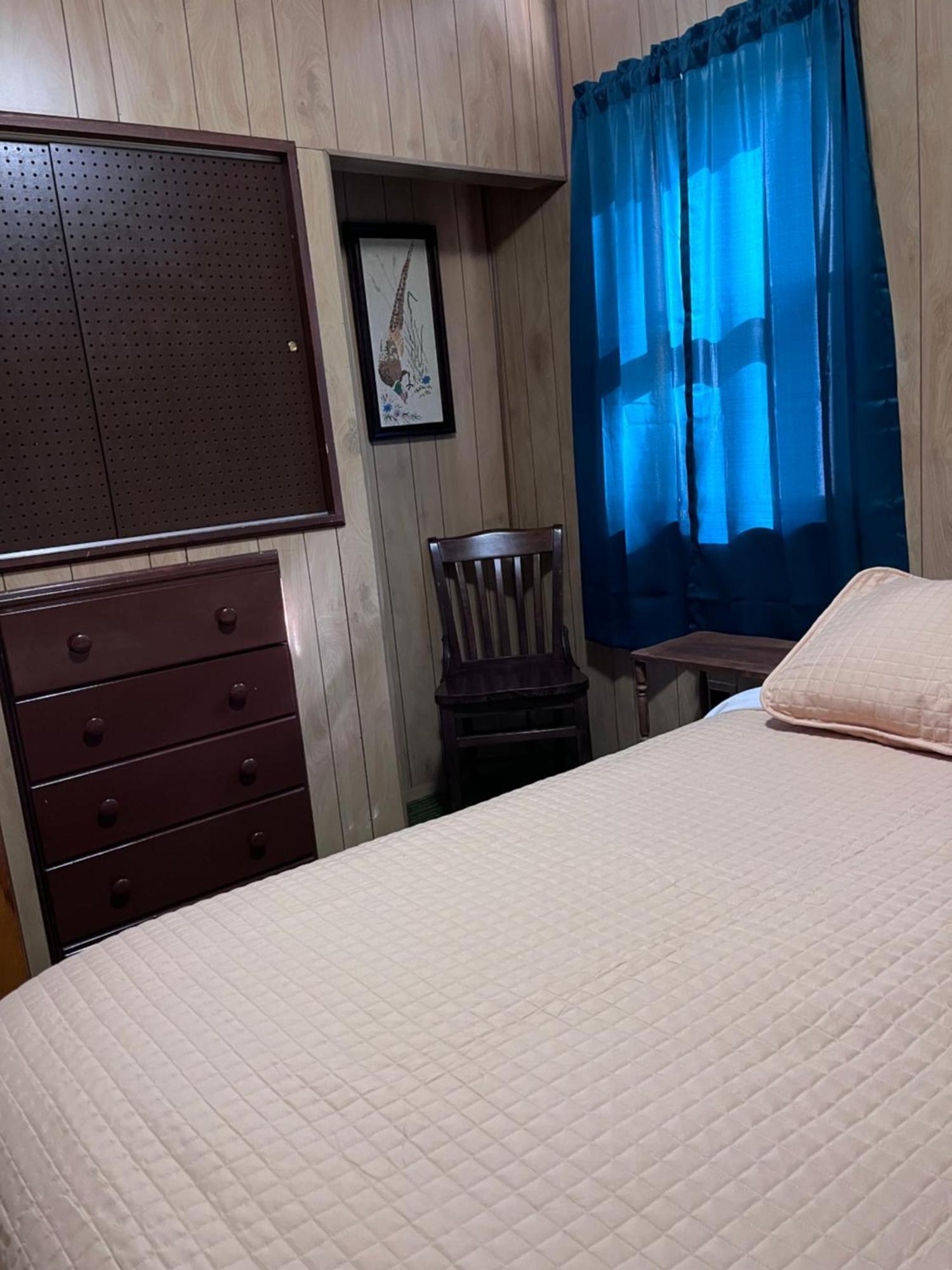 Musky Joe'S Twin Pines Resort New Post Екстериор снимка